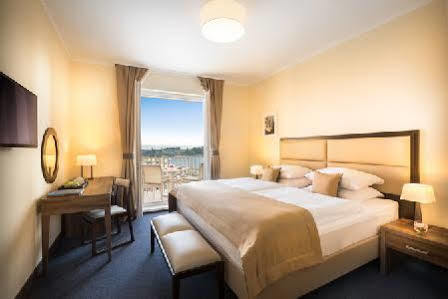Готель Remisens Premium Casa Rosa Порторож Екстер'єр фото